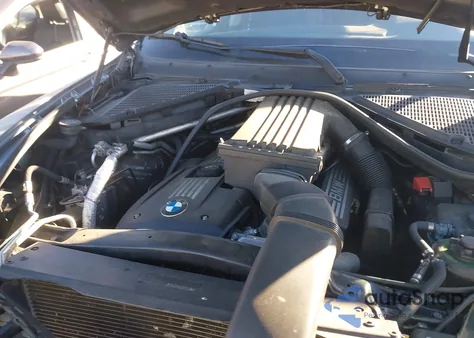 2008 BMW X5 3.0Si z USA, uszkodzony, nr VIN 5UXFE43518L021801